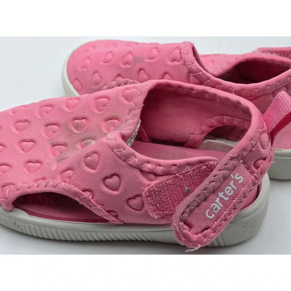 Carters Toddler Girls Pink Heart Embossed Water Shoes Sandals Size 5